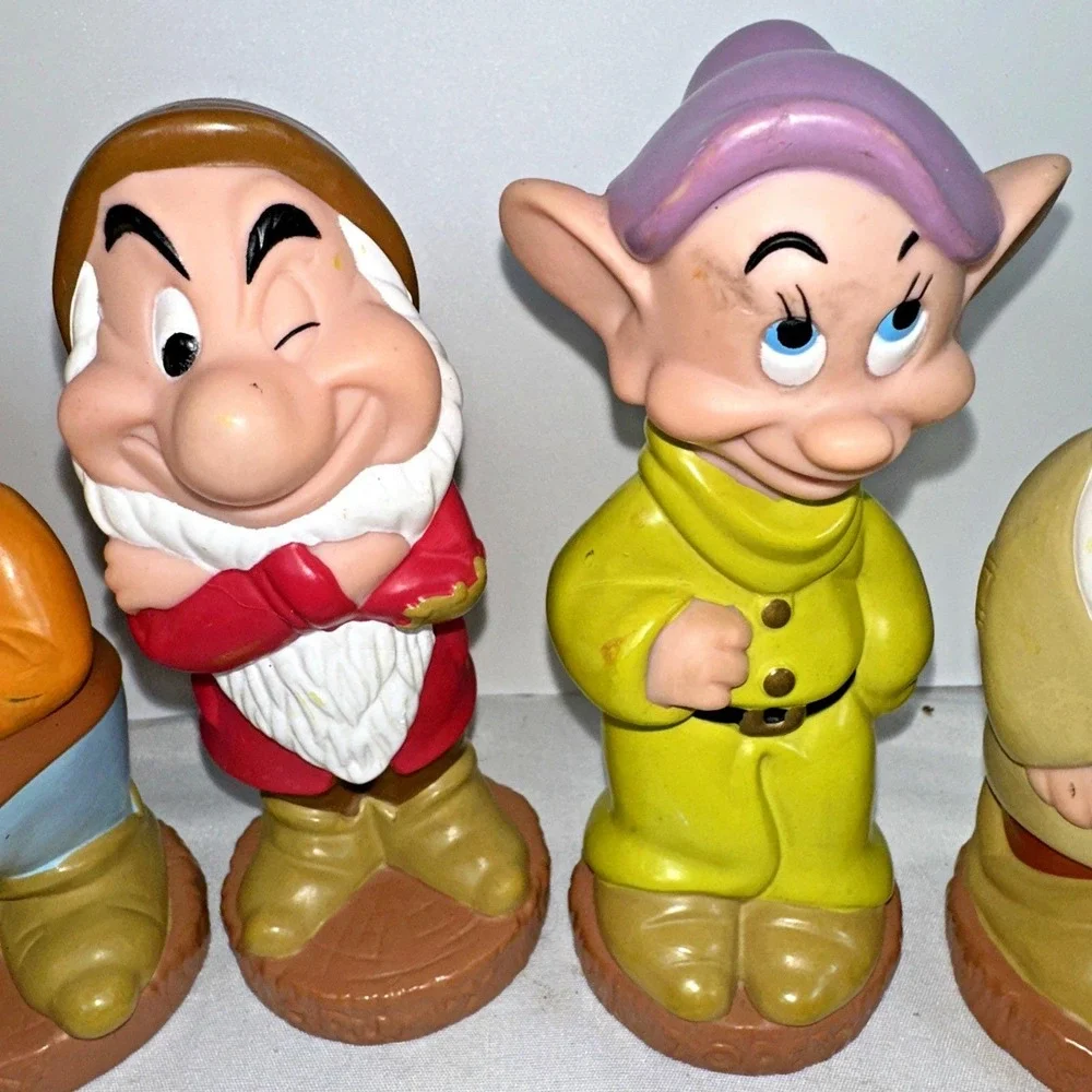 Vintage Complete set of Disney Seven Dwarfs Vinyl Rubber Squeaky toys 5.5